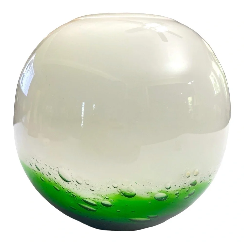 Italian Murano Style Hand Blown Art Glass Round Vase Green White Bubble 7